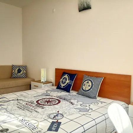 Komfortowe Studio Chateau 2 - Bastet Bs Aheloy